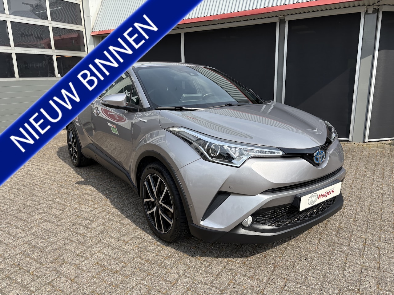 Toyota C-HR - 1.8 Hybrid Dynamic NIEUWE SET WIELEN - AutoWereld.nl