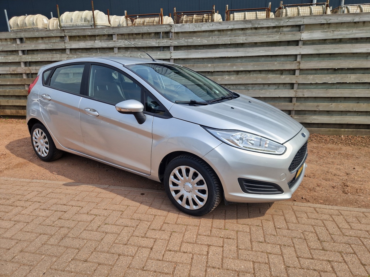 Ford Fiesta - 1.0 Style Airco, Navigatie - AutoWereld.nl