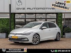 Volkswagen Golf - 1.0 eTSI Life Business