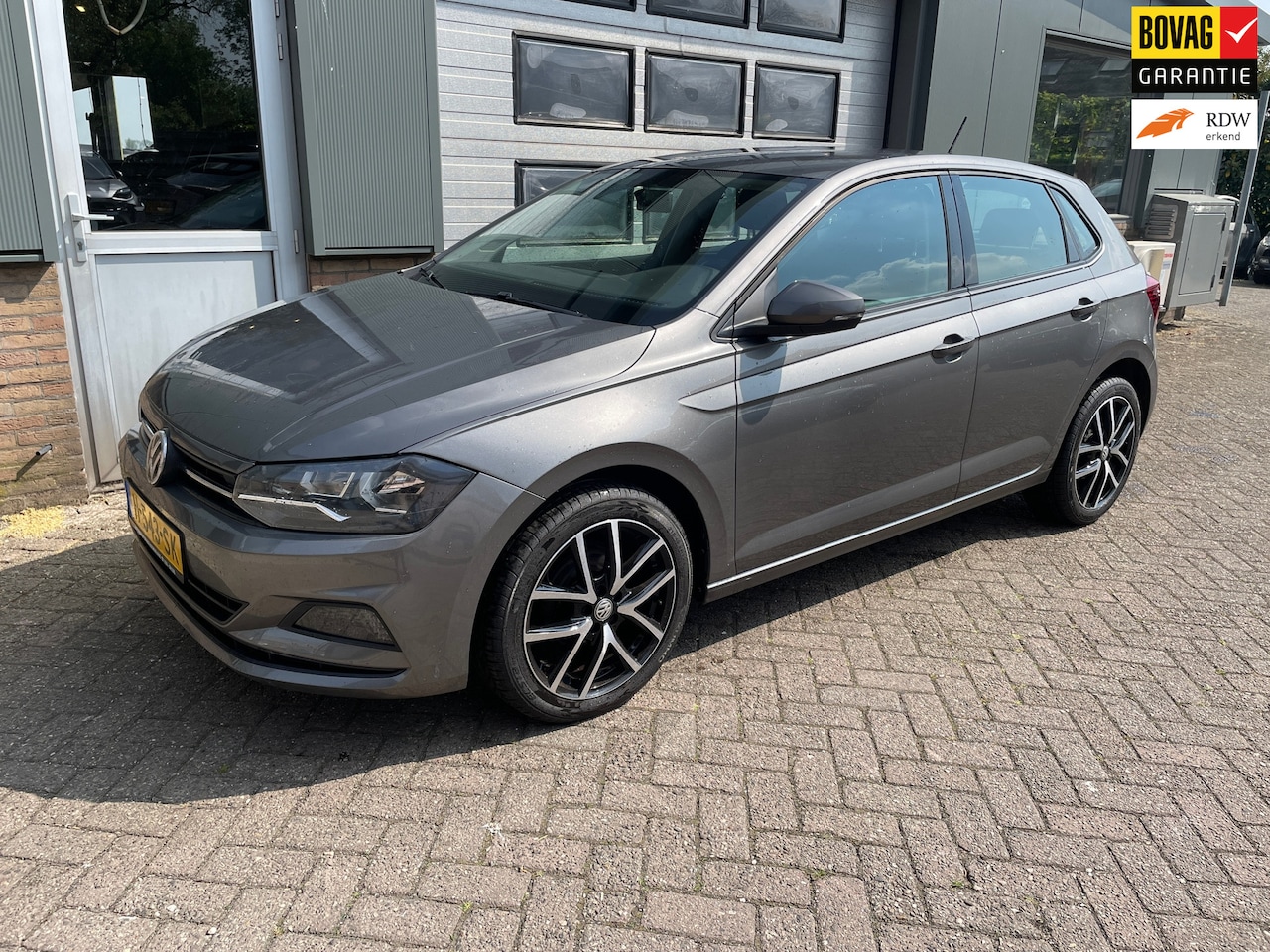 Volkswagen Polo - 1.0 TSI Beats Trekhaak - AutoWereld.nl