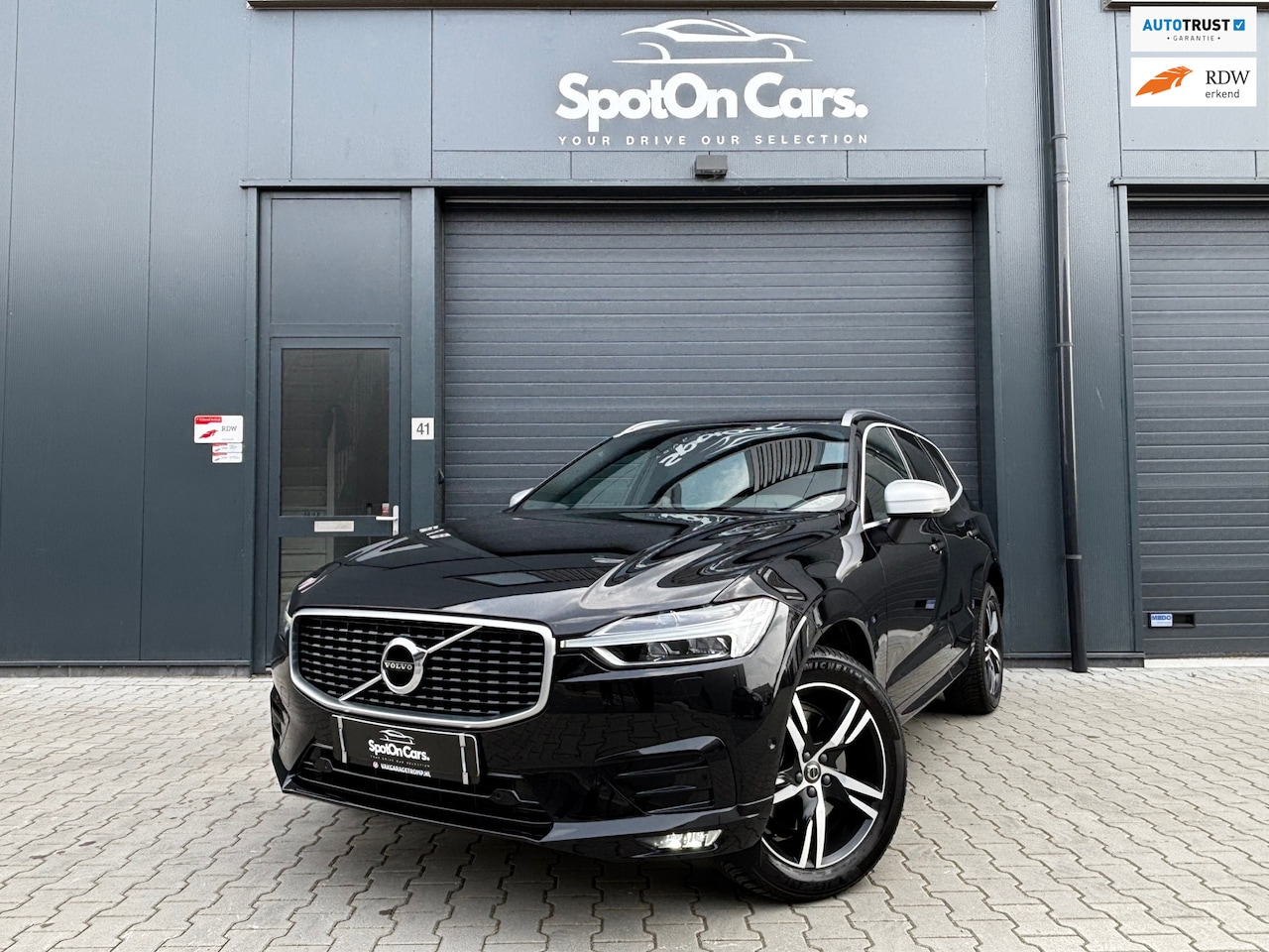 Volvo XC60 - 2.0 T5 AWD R-Design Trekhaak B&W Memory - AutoWereld.nl