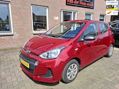 Hyundai i10 - 1.0i i-Motion. Zeer netjes en goed onderhouden. O.a. airco, elek.ramen, centr. deurverg et