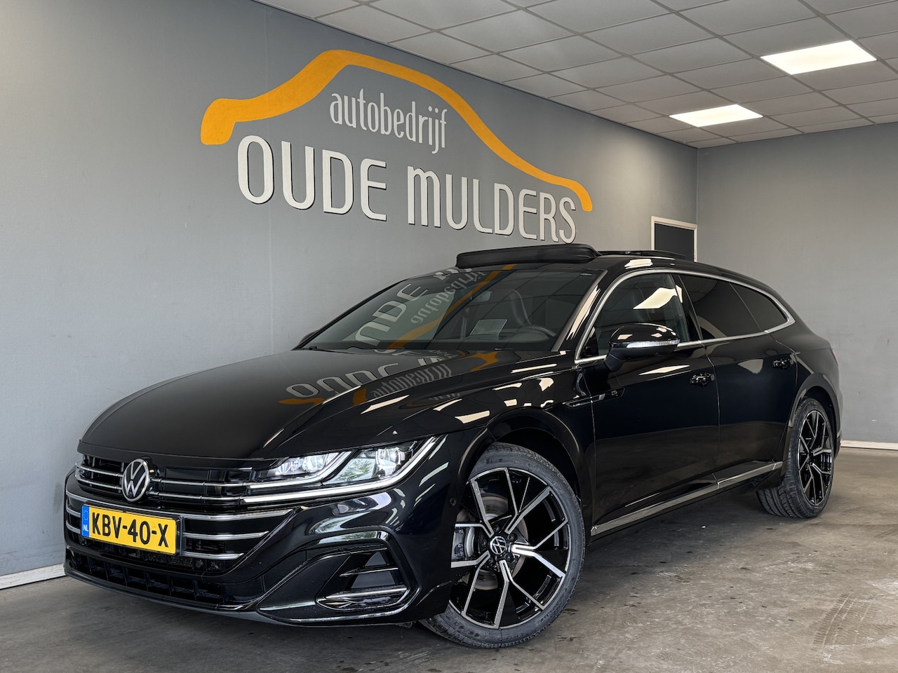 Volkswagen Arteon Shooting Brake - 1.4 TSI eHybrid R-Line/Leder/Memory/Massage/360/Pano/Head-up - AutoWereld.nl