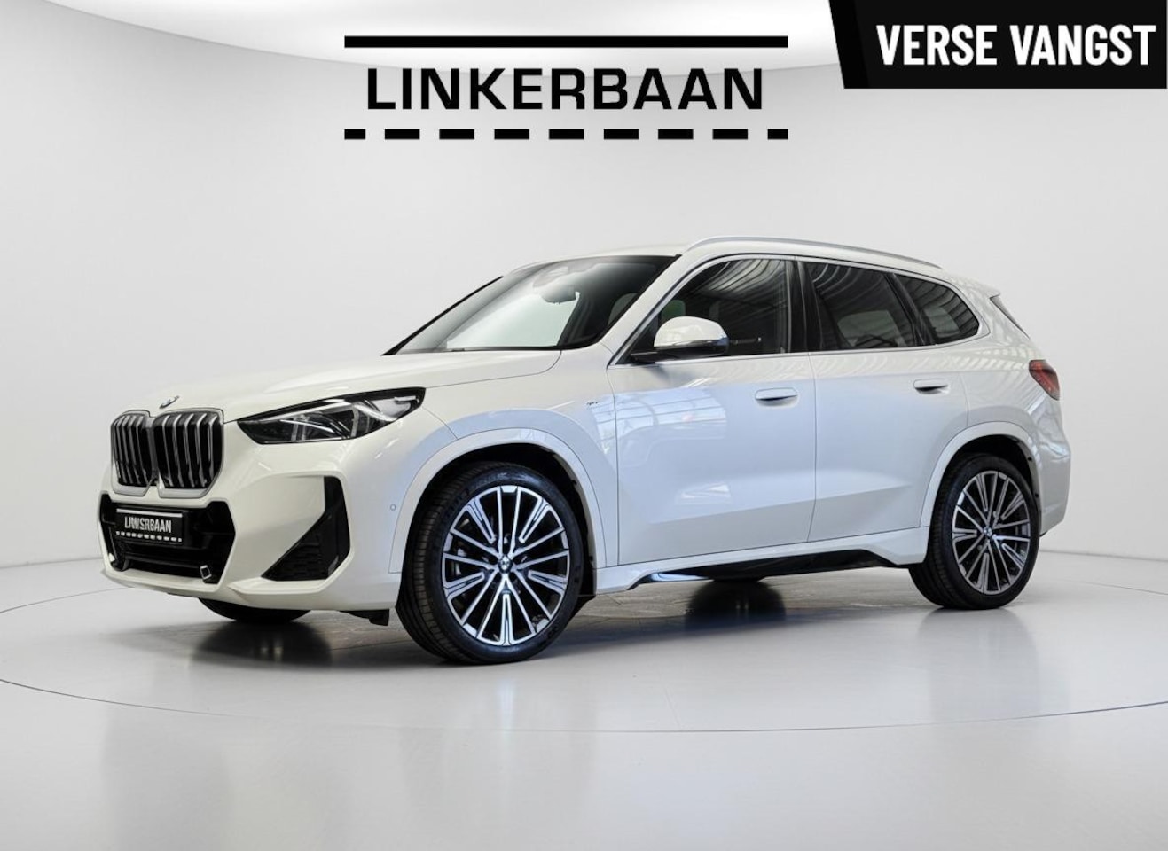 BMW X1 - sDrive20i | M Sport | Leder | HUD | 20 inch | NL Auto | - AutoWereld.nl