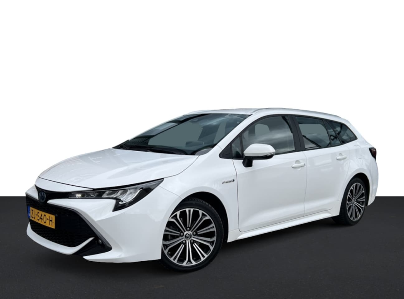 Toyota Corolla Touring Sports - 2.0 Hybrid First Ed. | Vol leder | stoelverwarming | Apple Carpl - AutoWereld.nl