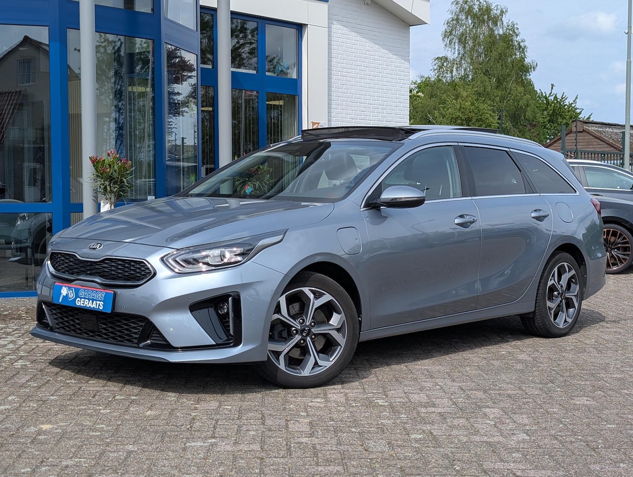 Kia Cee'd Sportswagon - Ceed 1.6 GDI PHEV ExecutiveLine FULL OPTION | 10 jaar garantie, Schuifdak, Stoelventilatie - AutoWereld.nl