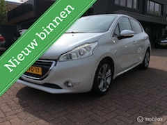 Peugeot 208 - 1.2 VTi Allure Lm vlg Nav Nap 5-Deurs Climate contr