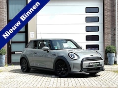 MINI One - 1.5 Classic Plus & Trim Black Pack | Airco | Apple CarPlay | Navigatie | Sport Int | 17" B