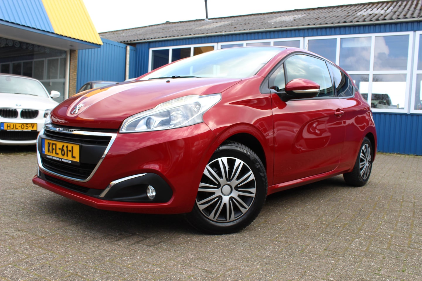 Peugeot 208 - 1.2 VTi "Active" Cruise - Airco - Stoelverwarming !!! 82 Pk - AutoWereld.nl