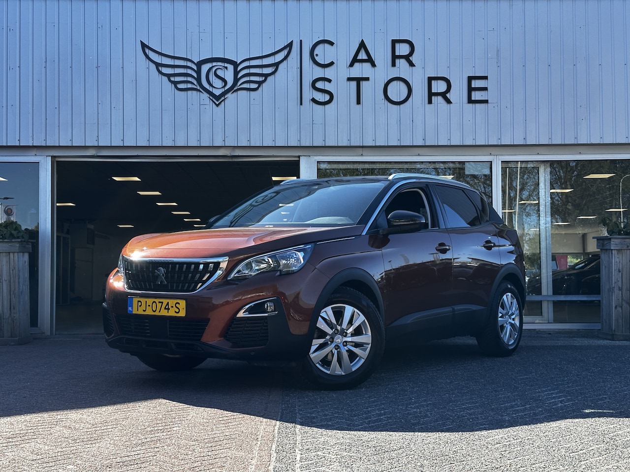 Peugeot 3008 - 1.2 PureTech Blue Lease Executive |CARPLAY|CLIMA|TREKHAAK|CAMERA|LM VELGEN 17'' - AutoWereld.nl