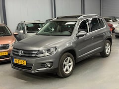 Volkswagen Tiguan - 1.4 TSI R-Line Edition PANO LEER PDC