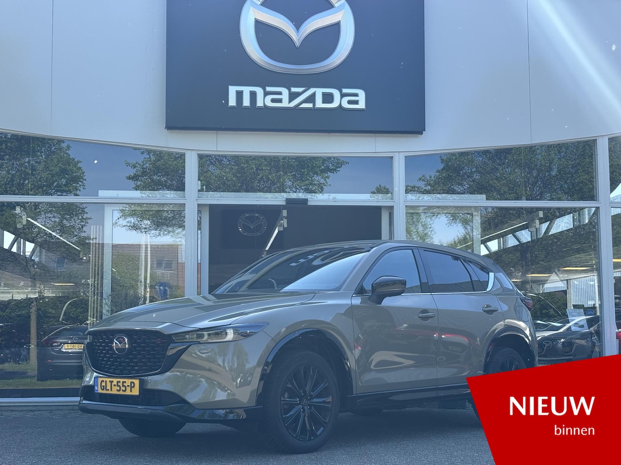 Mazda CX-5 - 2.0 e-SkyActiv-G M Hybrid 165 Homura 2.0 e-SkyActiv-G M Hybrid 165 Homura - AutoWereld.nl