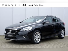 Volvo V40 Cross Country - D3 Automaat Summum, |Verwarmbare stoelen voor & achter, 17” Lichtmetalen velgen, Park Assi