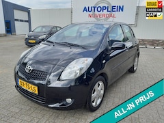 Toyota Yaris - 1.3 VVTi Luna complete nieuw in Nederland geleverde yaris met een mooie km stand