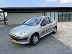 Peugeot 206 - 1.6-16V XT Automaat Elektr pakket APK