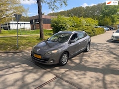 Renault Mégane Estate - 2.0 Privilége Automaat.Clima.Navi
