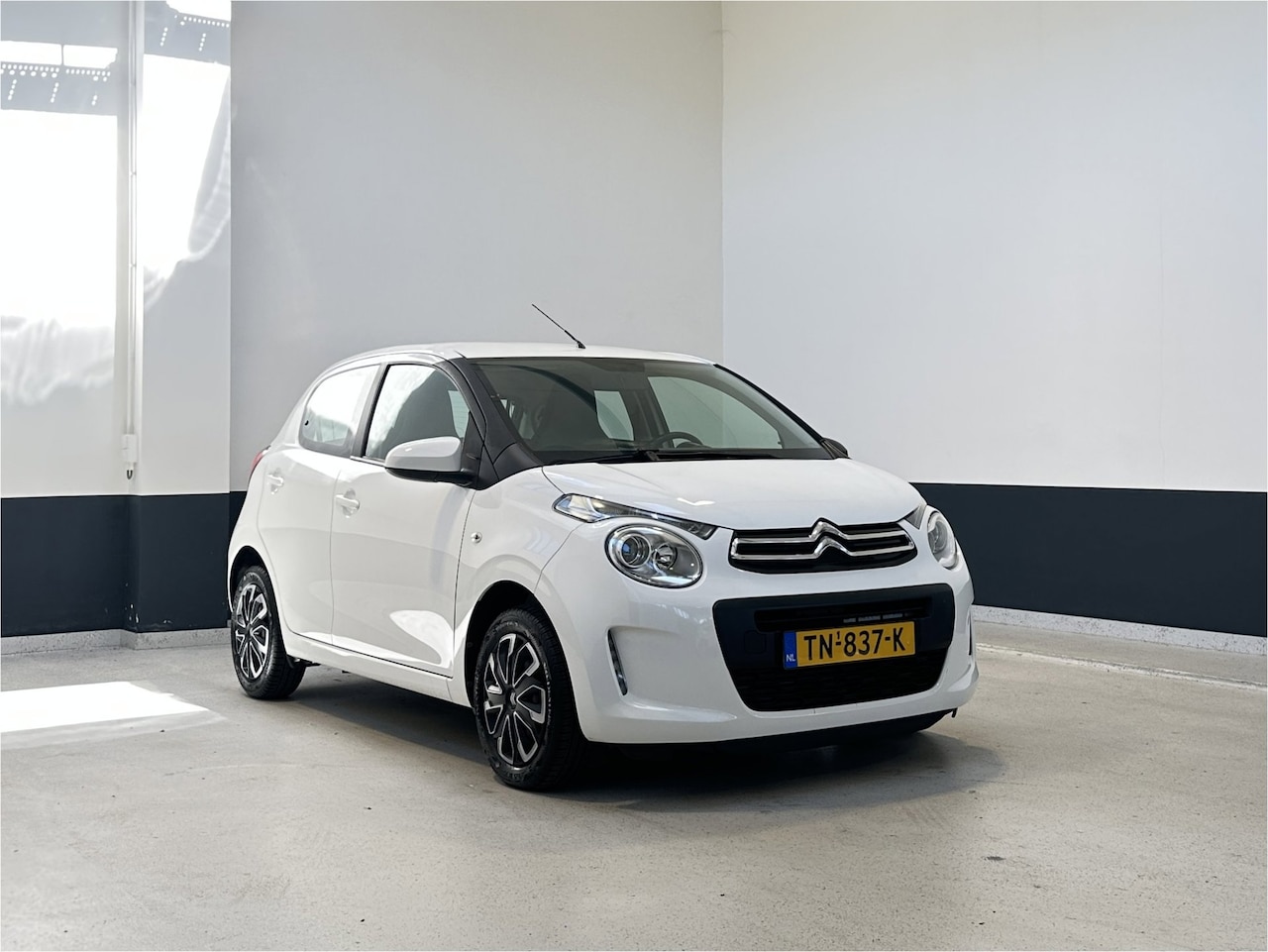 Citroën C1 - 1.0 VTi Feel | Airco | Bluetooth |5-Drs | NL | 1 Eig | - AutoWereld.nl