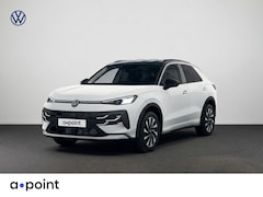 Volkswagen T-Roc - Life First Edition 1.5 eTSI 85 kW / 116 PK SUV 7 v Achteruitrijcamera | Carplay
