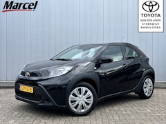 Toyota Aygo X - 1.0 VVT-i MT Play NL Auto Carplay Clima Adpt Cruise Groot Scherm