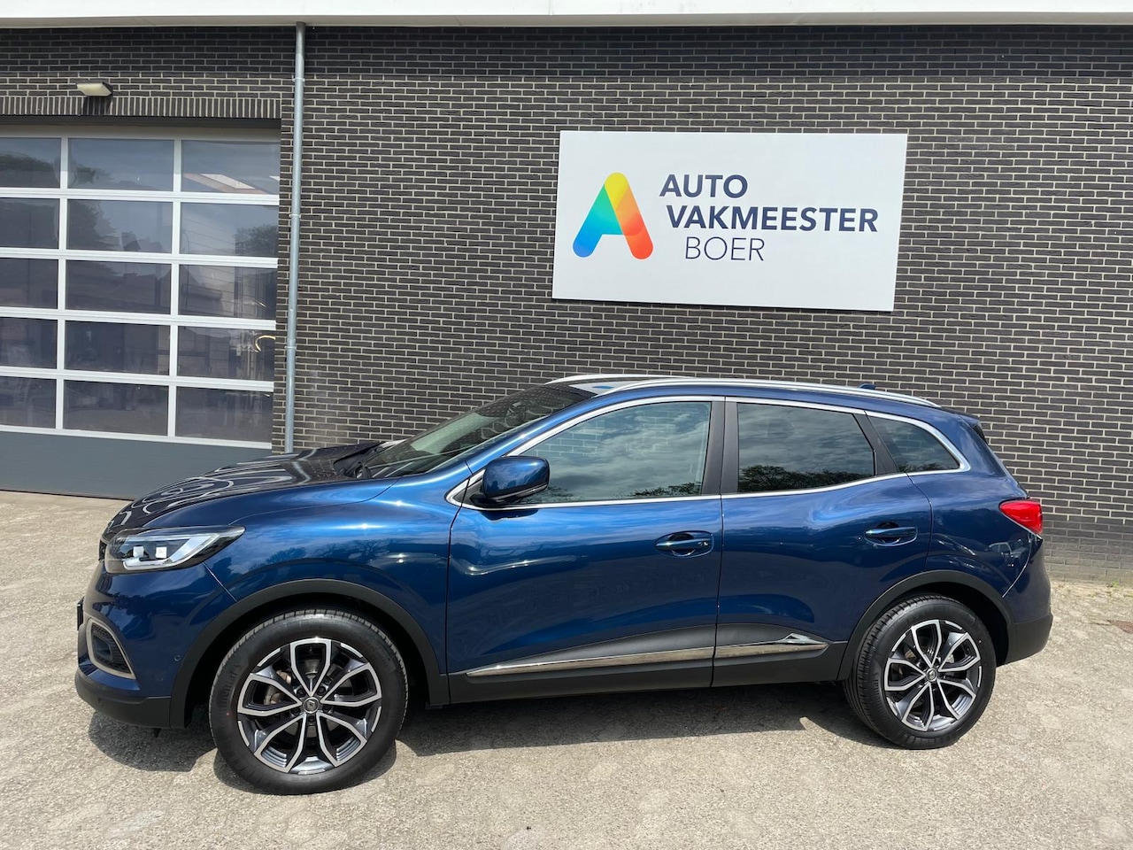 Renault Kadjar - 1.3TCe 160pk Intens / Trekhaak - AutoWereld.nl