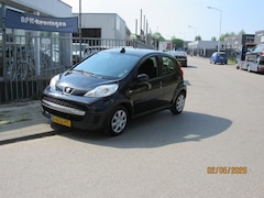 Peugeot 107 - 1.0-12V XS, AUTOMAAT, stuurbekrachtigin, airco, 5deurs