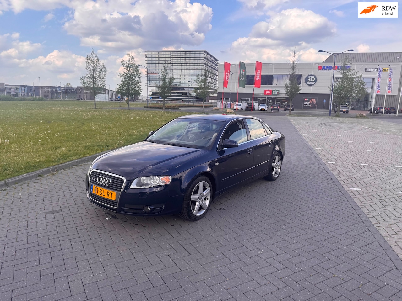Audi A4 Limousine - 3.2 FSI quattro Pro Line Clima.Navi.Automaat - AutoWereld.nl