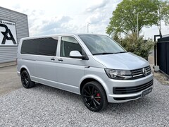 Volkswagen Transporter - 2.0 TDI Extra Lang T6 150PK Dubbel Cabine 2018 Zilver Metallic