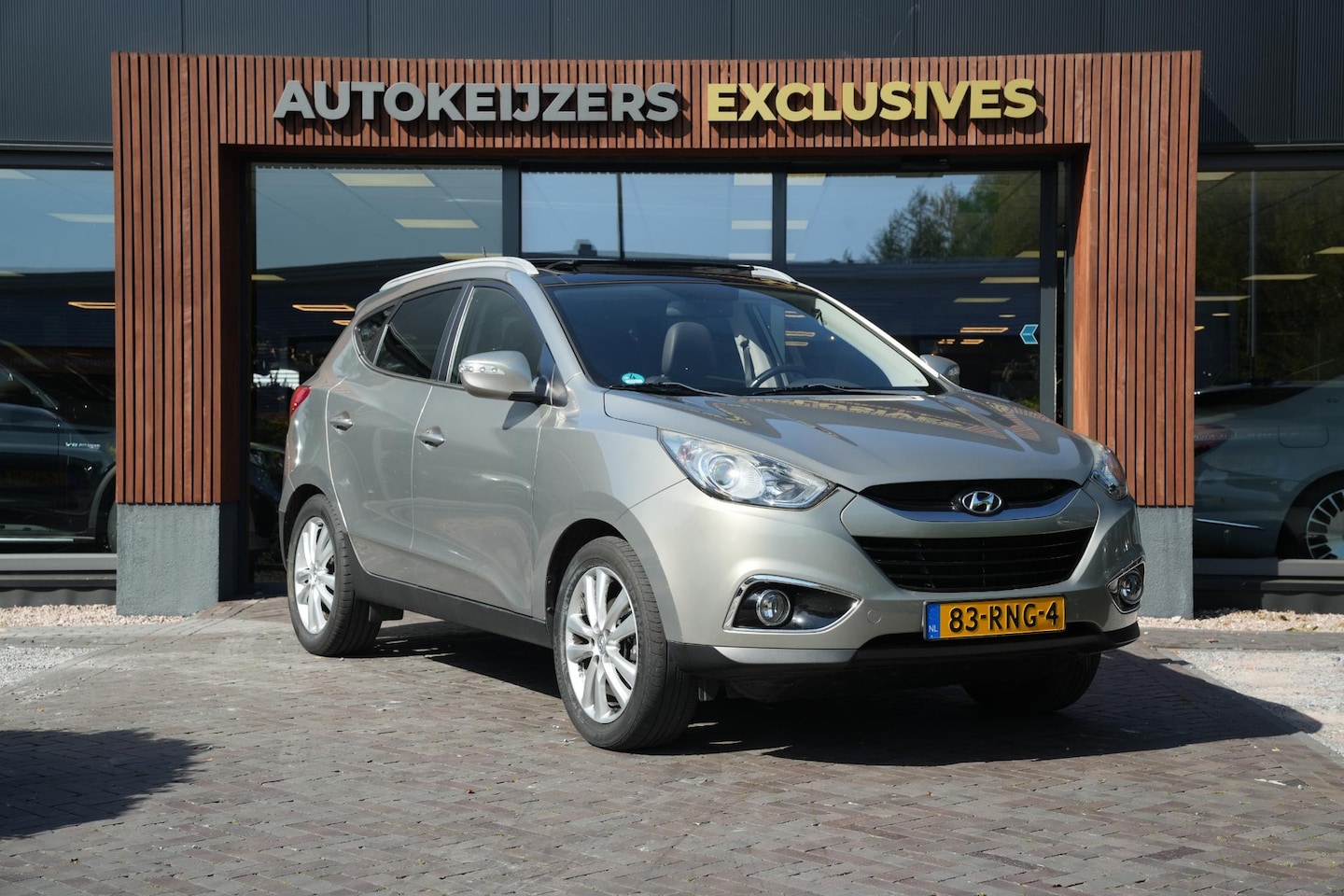 Hyundai ix35 - 2.0i 4WD i-Catcher Schuifdak Clima Cruise Stoelverw. Automaat! - AutoWereld.nl