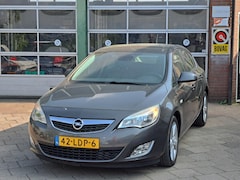 Opel Astra - 1.6 Edition