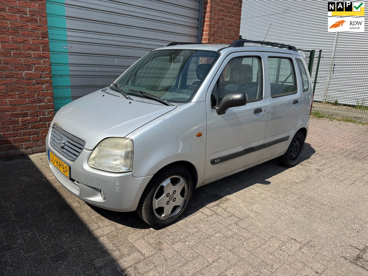 Suzuki Wagon R+ - 1.3 Season 5-deurs Bj:2001 NAP! - AutoWereld.nl