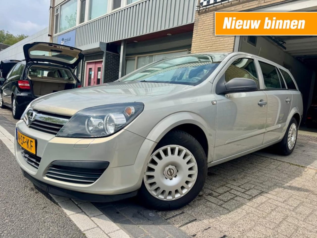 Opel Astra - 1.4 Business AIRCO RIJDT GOED NAP APK 10-2026 NL-AUTO - AutoWereld.nl