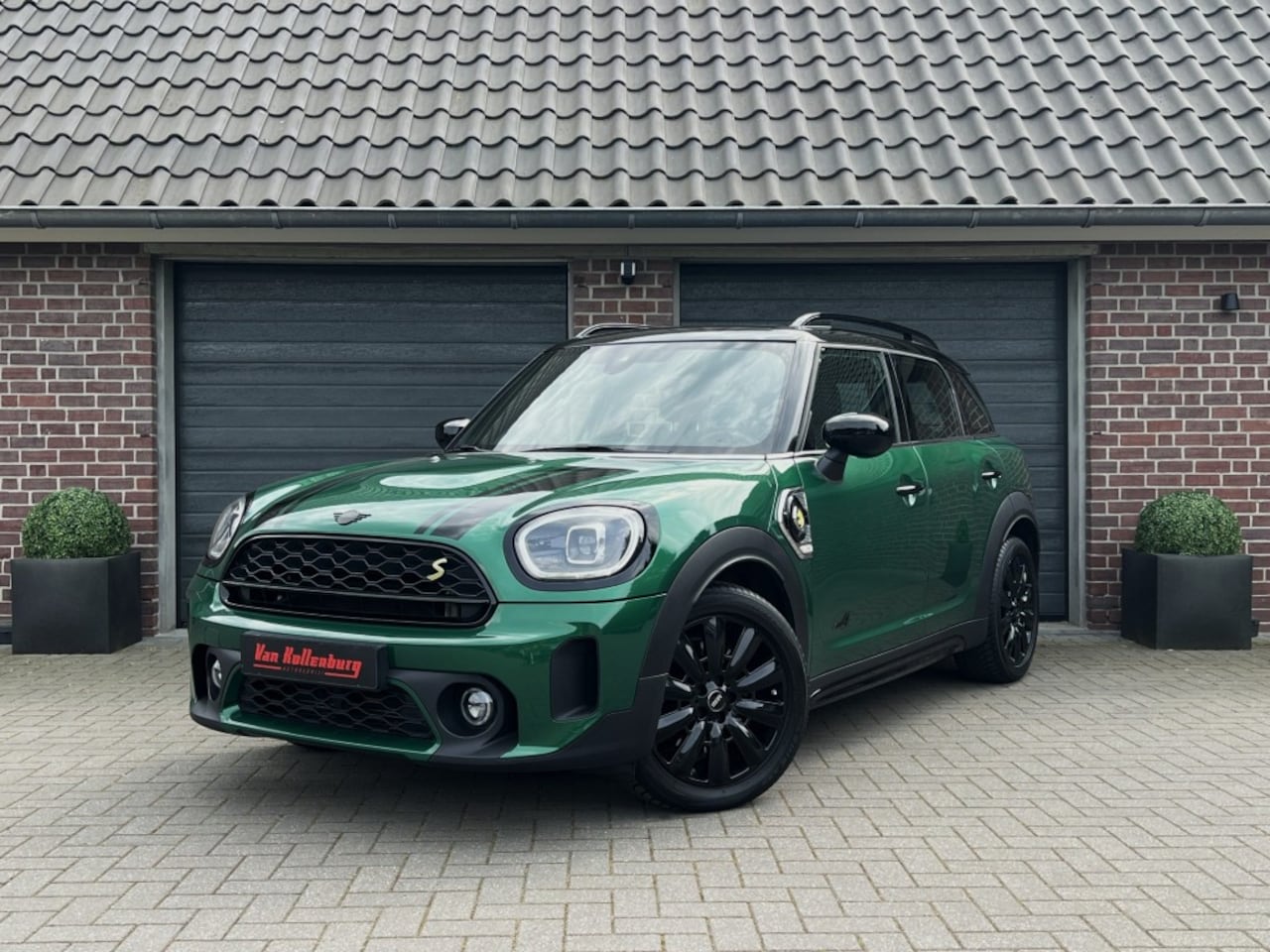 MINI Countryman - SE ALL4 KEYLESS BLACK OPTIK BRITISCH R GREEN - AutoWereld.nl