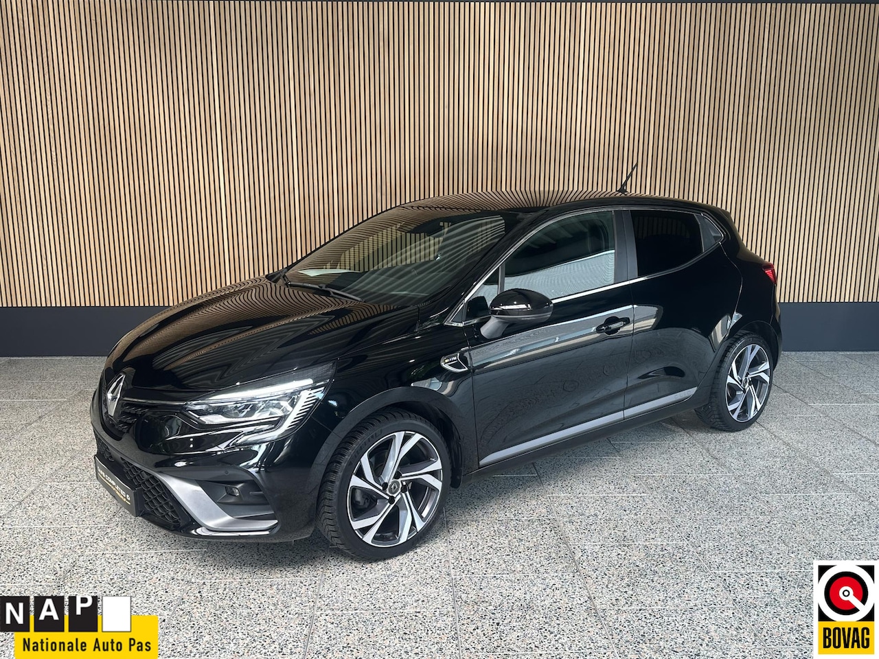 Renault Clio - 1.3 TCe Initiale Paris RS-Line | Camera | Carplay - AutoWereld.nl
