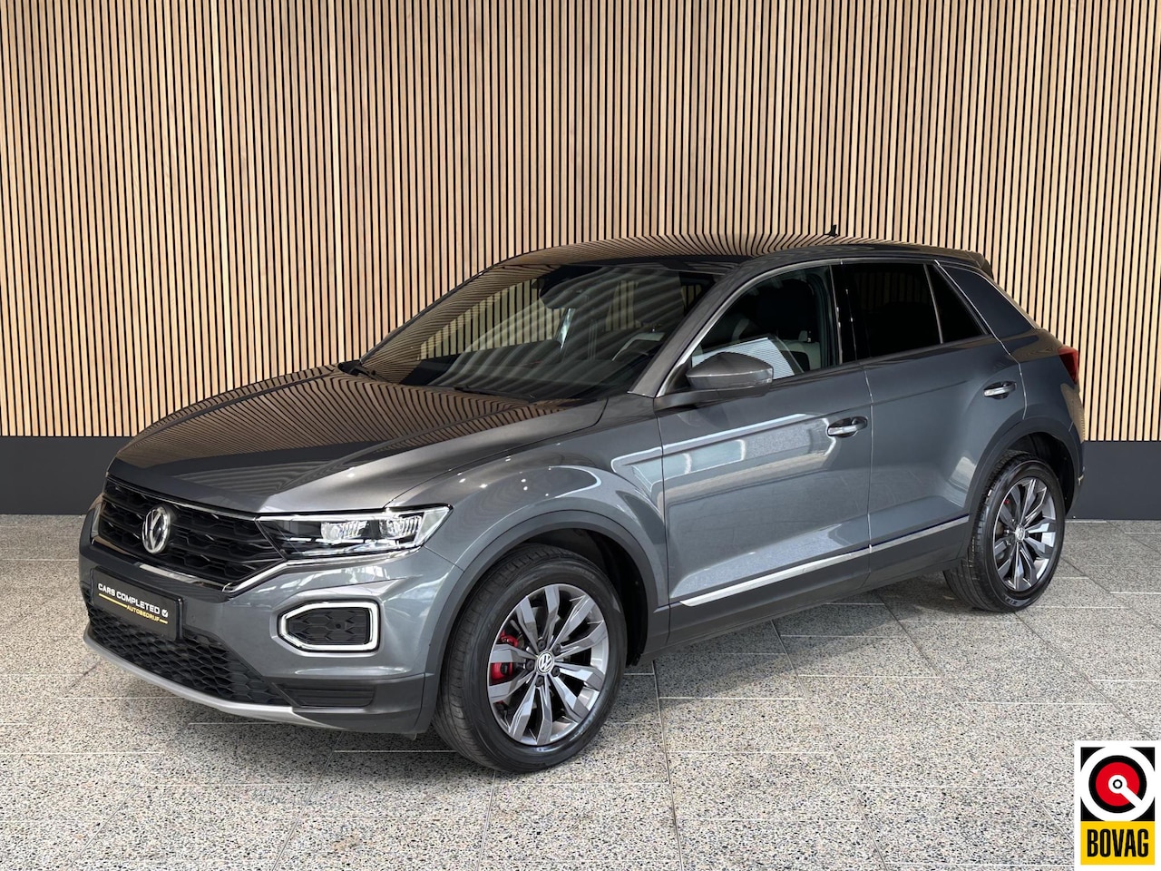Volkswagen T-Roc - 1.5 TSI Sport Standkachel | Camera | Virtual unit - AutoWereld.nl