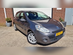 Renault Clio - 1.2 TCe Sélection Business In top staat verkerende Renault Clio 1.2 TCE Navi,  airco,  lm velgen,  73 670 km,  bjr 20