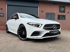 Mercedes-Benz A-klasse - 200 Premium AMG | Widescreen l Burmester | Pano | Apple CarPlay | Sfeerverlichting l Camer