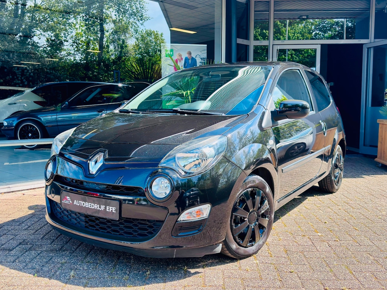 Renault Twingo - 1.2 16V Collection Airco*Sport*Isofox - AutoWereld.nl