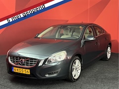 Volvo S60 - 2.0 D4 Momentum | Navi | Stoelverwarming | Cruise