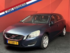 Volvo V60 - 2.0T Momentum | Leer | Automaat | Trekhaak | APK 01-08-2026 |