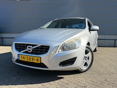 Volvo V60 - 2.0 D3 R-Design