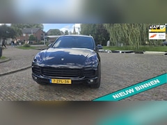 Porsche Cayenne - 3.0 S E-Hybrid