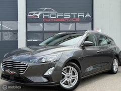 Ford Focus Wagon - 1.0 EcoBoost Trekhk CarPlay stoel/stuurverw