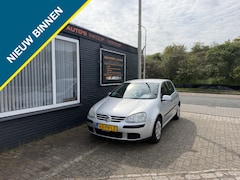 Volkswagen Golf - 1.6 Trendline