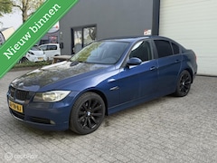 BMW 3-serie - 320i Executive / Goed onderhouden / Automaat /