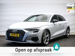 Audi A3 Sportback - 30 TFSI Pro Line S NL-auto [ LED Virtual Carplay 18 Inch S Edition Velgen Parkeersensoren