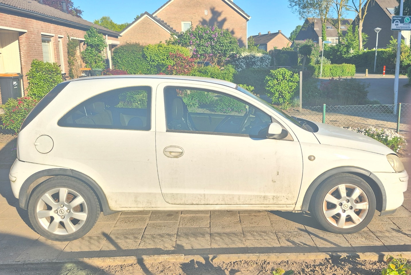 Opel Corsa - 1.4-16V Full Rhythm Uitvoering 1.4 twinport - AutoWereld.nl