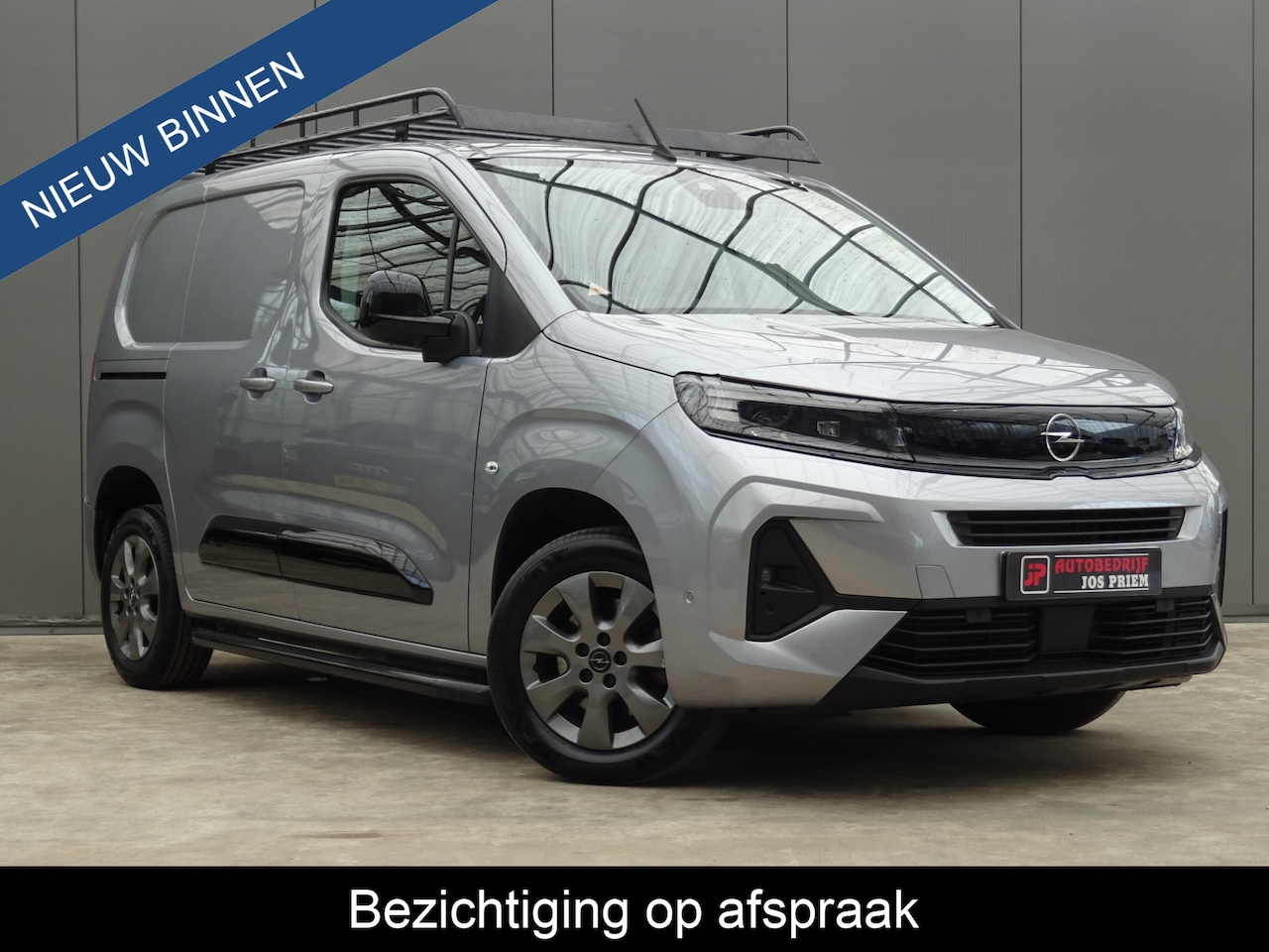 Opel Combo - 1.5 BlueHDi 130 S&S L1 * 3 ZITS * LUXE UITVOERING !! - AutoWereld.nl