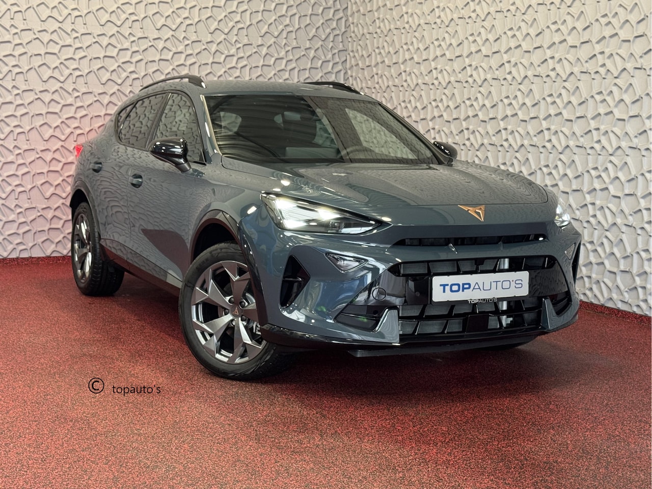 CUPRA Formentor - 1.5 TSI 150 PK BENZINE CAMERA STOEL/STUUR ELEK.KLEP VERW. LED LEER CARPLAY ZWARTE.HEMEL 08 - AutoWereld.nl