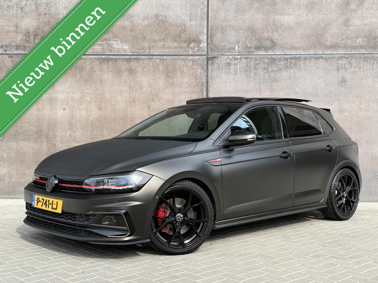 Volkswagen Polo - 2.0 TSI GTI | Panorama Dak | Beats Audio | Adaptieve Cruise | Maxton pakket | Full Options - AutoWereld.nl