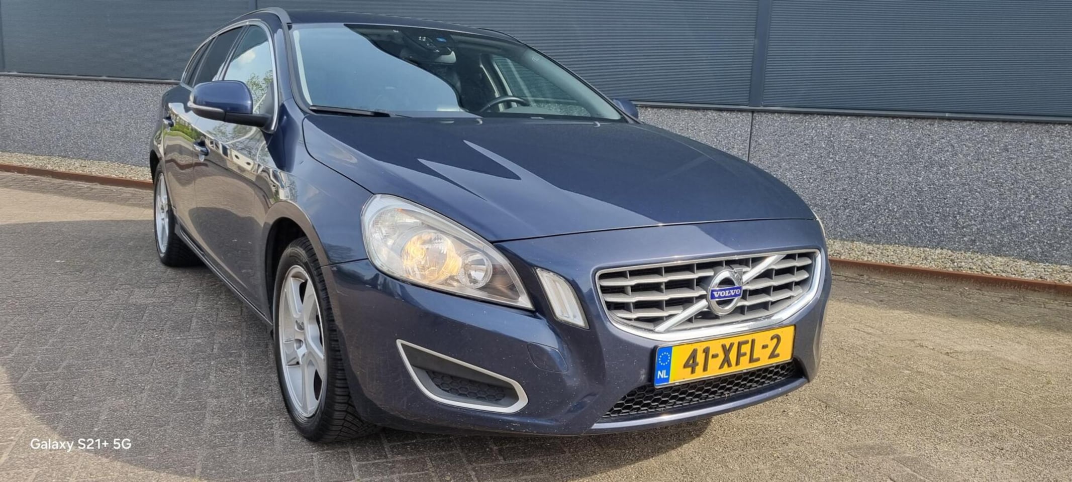 Volvo V60 - 1.6 T3 Momentum - AutoWereld.nl